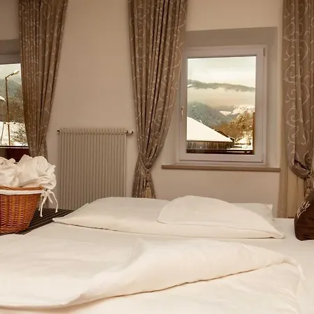 Martinerhof Hotell 3*