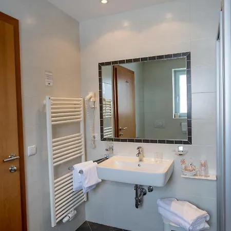 Hotell Martinerhof 3*
