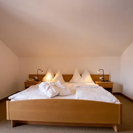 Hotell Martinerhof 3*